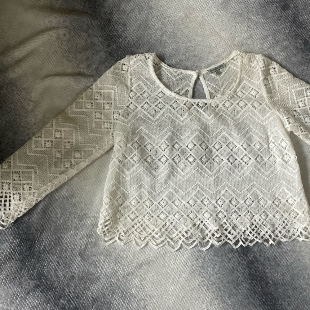 Charlotte russe lace crop too